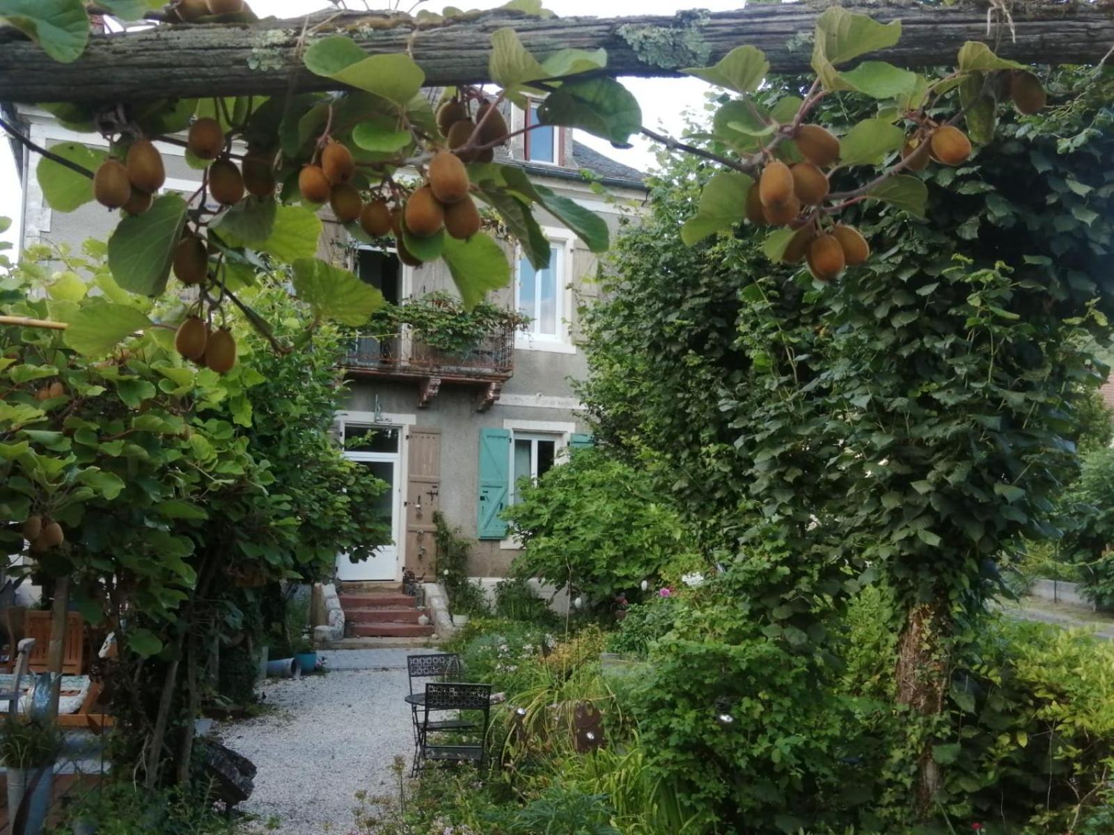 La Maison O Kiwis - Chambres D'Hotes Saint-Denis-lès-Martel Exteriér fotografie